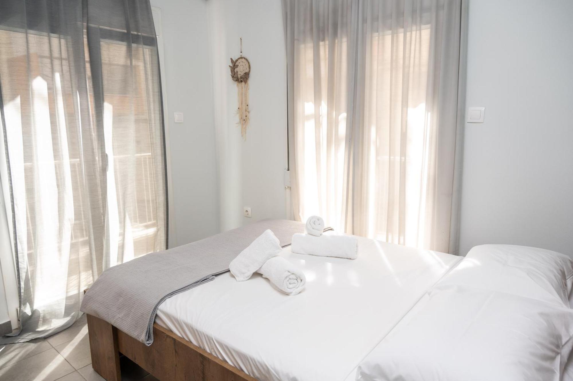 Niso Thessaloniki Hospitality Apartments エクステリア 写真